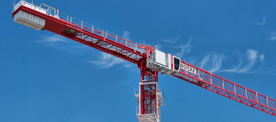 Wolffkran debuted at Conexpo 2017 its newest saddle jib crane, the Wolff 7534.16 clear