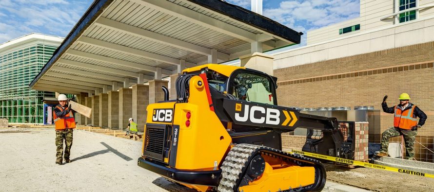 The JCB compact tracked teleskid is available for European markets