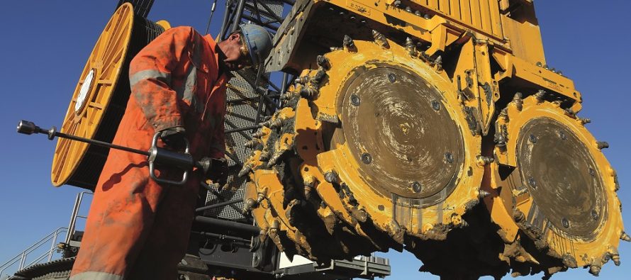 World record: Bauer trench cutter technology reached 228 m