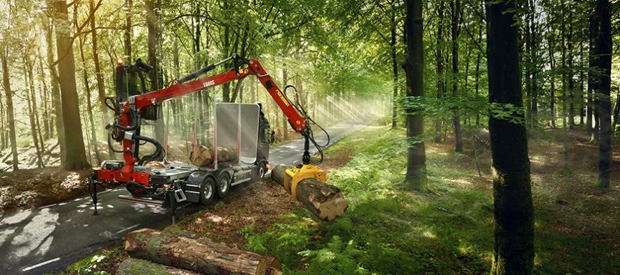 Hiab extends warranty for all Loglift and Jonsered crane models