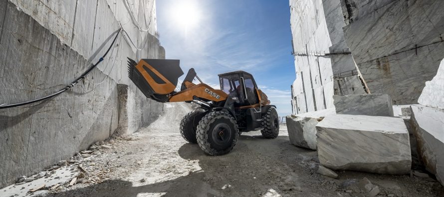 CASE CE wins 2019 Good Design Award for its methane-powered wheel loader concept, ProjectTETRA