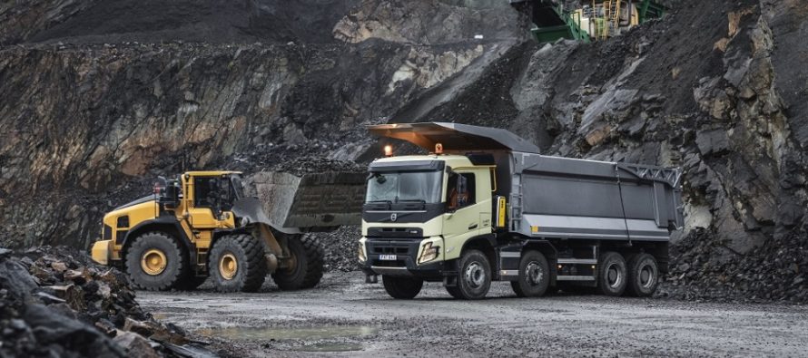 Volvo Trucks face un pas mare în viitor cu noul camion pentru construcții Volvo FMX