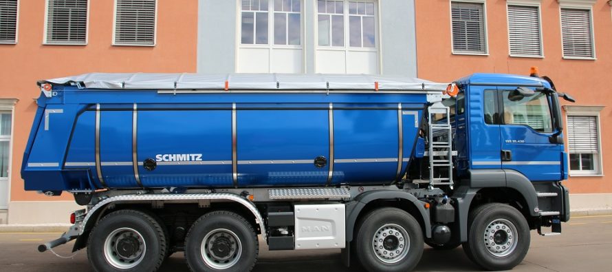 Schmitz Cargobull își extinde oferta de suprastructuri basculabile cu izolație termică