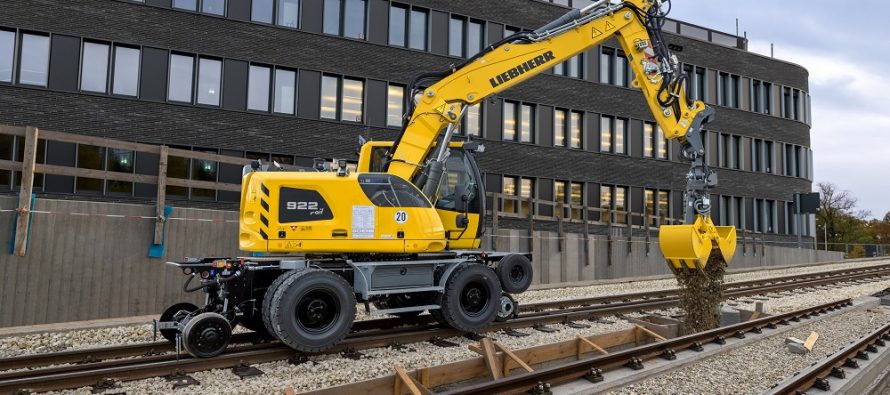 New generation with greater efficiency: Liebherr A 922 Rail Litronic