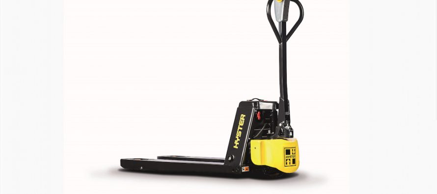 Compact new Hyster lithium-ion pallet trucks to boost efficiency