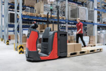 New semi-automatic equipment option for N20 SA and N20 C SA order pickers from Linde Material Handling