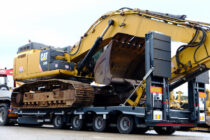 Nooteboom introduces the OSD-73-04 semi low-loader with hydraulic widening