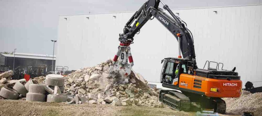 Hitachi ZX390TC-7 excavator boosts productivity on demolition projects