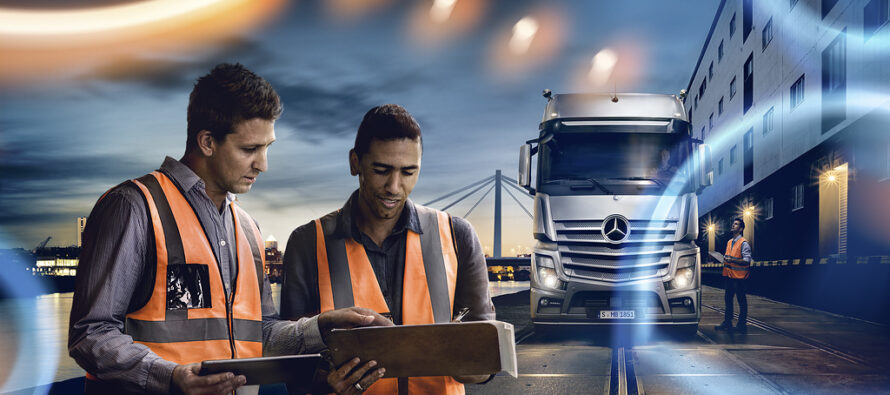 Daimler Truck: soluții și servicii integrate pentru a optimiza utilizarea vehiculului și TCO