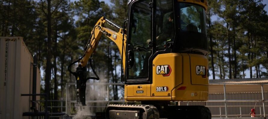 Caterpillar expands construction industries portfolio with four battery electric machines
