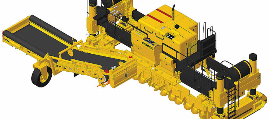 Gomaco introduces the revolutionary GP460: up to 15.2 m wide placer/spreader and up to 12.2 m wide slipform paver
