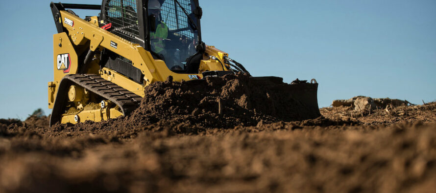 Caterpillar expands smart blade capabilities for Cat Skid Steer and Compact Track Loaders