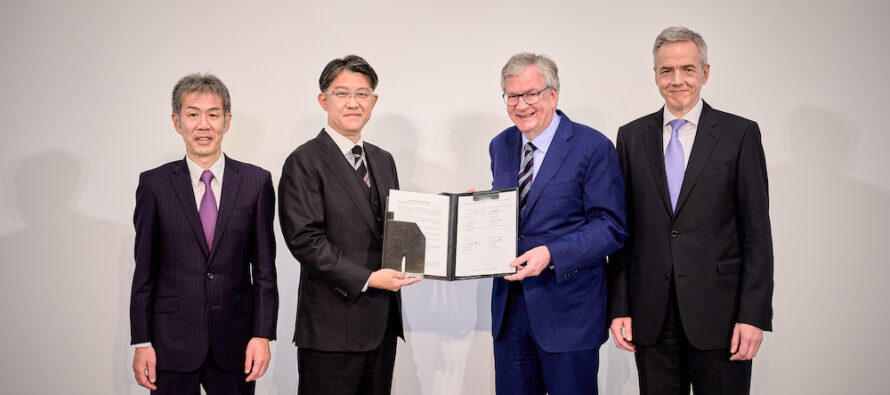 Daimler Truck, Mitsubishi Fuso, Hino and Toyota Motor Corporation conclude a MoU on accelerating development of advanced technologies