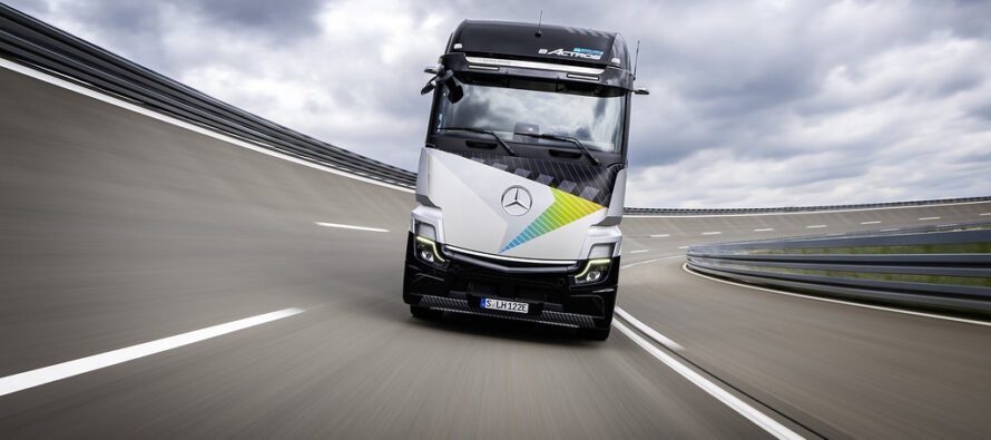 Mercedes-Benz eActros LongHaul va fi prezentat în octombrie sub denumirea eActros 600