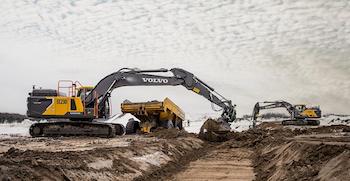 Volvo CE lansează în Europa excavatorul EC230 Electric