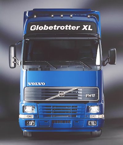 Cel mai bine vândut camion Volvo celebrează 30 de ani de inovație