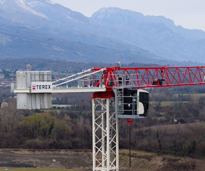 Terex Tower Cranes introduce noua macara turn Flat Top CTT 152-6