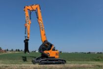 Develon lansează noul excavator pentru demolări DX140RDM-7