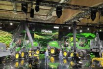 John Deere stabilește un nou standard în exploatarea forestieră, odată cu noua Serie H