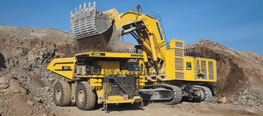 Komatsu și SMS Equipment anunță noul excavator hidraulic minier PC9000