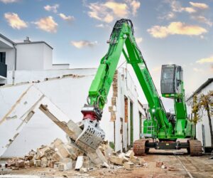 Noul Sennebogen 825 E Demolition – un excavator pentru demolări polivalent