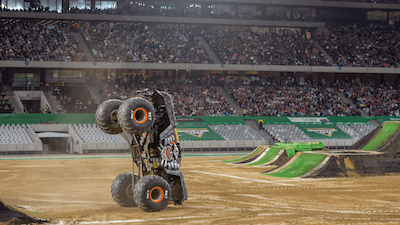 BKT și Feld Motor Sports sărbătoresc 10 ani de parteneriat Monster Jam 