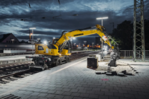 Liebherr A 922 railroad excavator – for use either on railway tracks or on the road