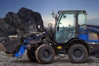 Încărcătorul electric compact New Holland W40X, distins cu premiul GOOD DESIGN