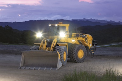 Komatsu introduce noul încărcător frontal mare WA700-8