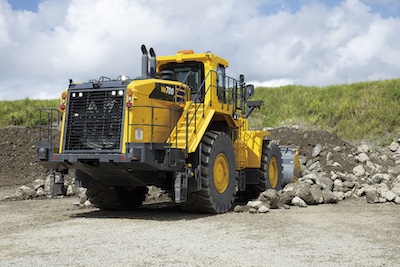 Komatsu introduce noul încărcător frontal mare WA700-8