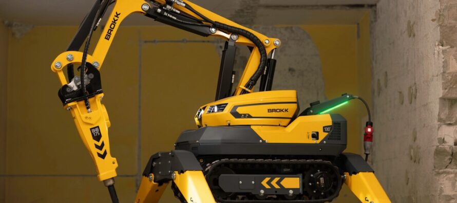 Brokk a lansat la Bauma 2025 robotul compact pentru demolări, Brokk 130⁺
