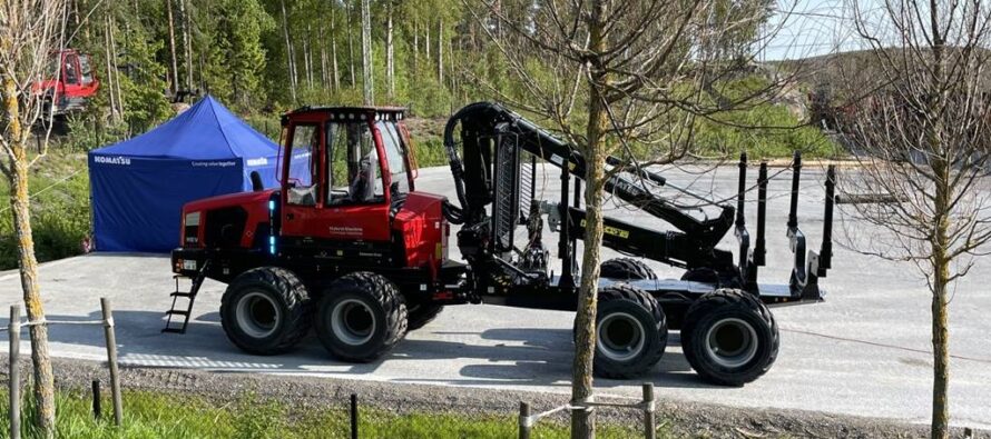 Hybrid-electric forwarder (HEV) concept prototype unveiled for the first time