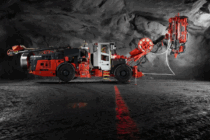 Sandvik introduce, în premieră mondială, o instalație de foraj de ancorare pe baterii