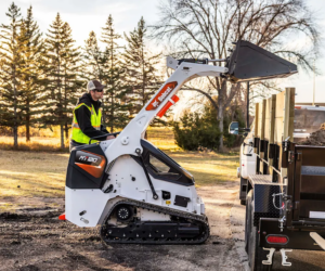 Bobcat lansează cel mai puternic mini-încărcător utilitar pe șenile al său: MT120