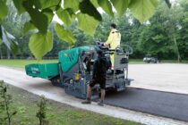 Vögele lansează pe piață noul mini-finisor SUPER 800-5 P-Tier