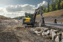 Volvo CE lansează trei excavatoare compacte de generație nouă înainte de ConExpo 2026