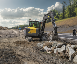 Volvo CE lansează trei excavatoare compacte de generație nouă înainte de ConExpo 2026