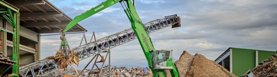New material handler in the SENNEBOGEN G series
