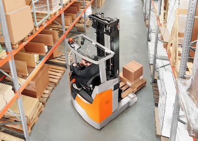 STILL își extinde gama de transpalete retractabile smart cu noul model FXR 14C-16C