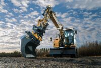 engcon announces the compatibility of its DC3 next-generation control system with Cat wheeled excavators