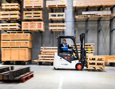 Bobcat lansează la LogiMAT 2026 cele mai mari stivuitoare diesel ale sale