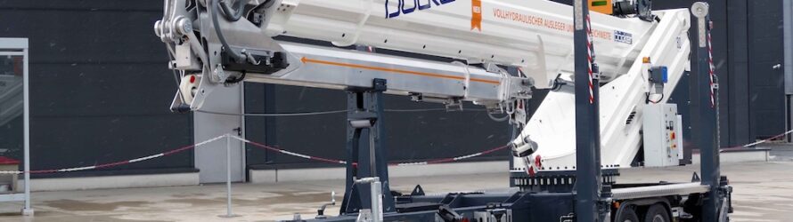 Böcker introduces a new top-of-the-range trailer crane