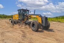 CASE își extinde linia de autogredere mari de peste 200 hp în colaborare cu Bell