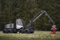 Komatsu achiziționează producătorul de utilaje forestiere Malwa Forest AB