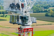 Raimondi a lansat la Conexpo 2026 macaraua turn cu braț înclinat Terex CTL 712-45