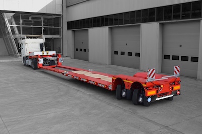 Kässbohrer lansează o semiremorcă cu platformă joasă și axe pendulare dezvoltată intern pentru transport heavy-duty