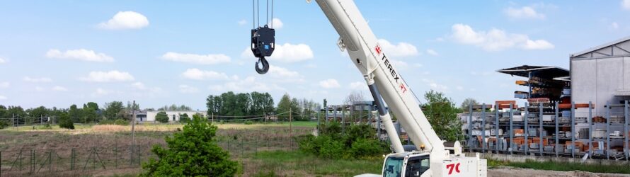 Raimondi launches its first telecrawler crane line engineered by Terex Rough Terrain Cranes