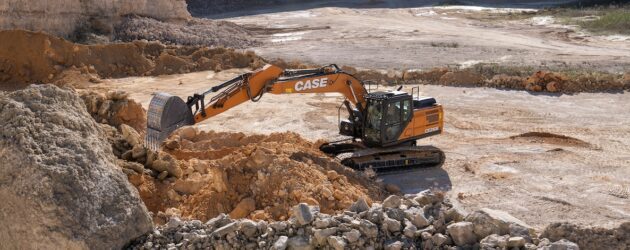 „E” vine de la Excellence la Seria E de excavatoare pe șenile CASE