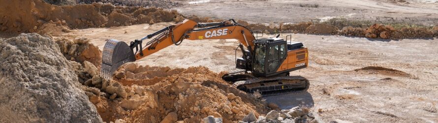 „E” vine de la Excellence la Seria E de excavatoare pe șenile CASE