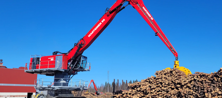 Mantsinen prezintă noul manipulator Mantsinen 90 cu sistem de control GEN3